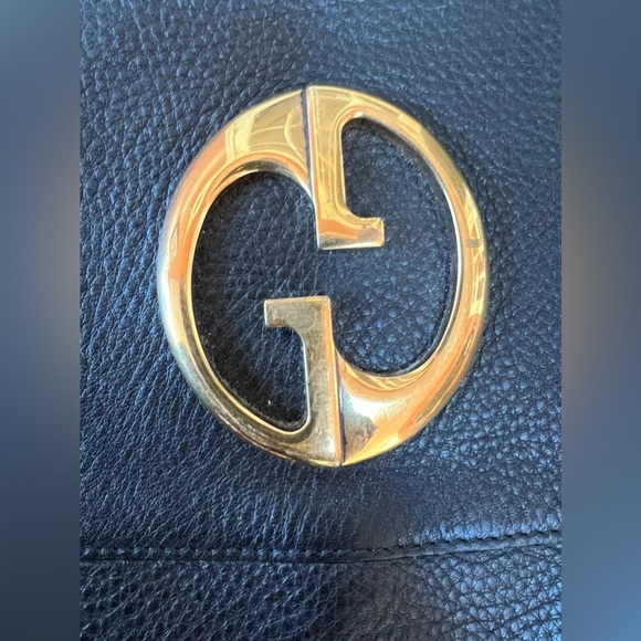 SOLDSOLDSOLDAuthentic Pre owned Gucci 1973 Black Pebbled Leather Top Handle Bag - Picture 12 of 17